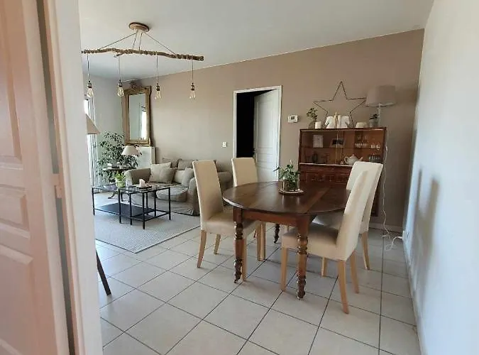 Apartment Gerland T2 Standing - Balcon - Parking Prive Souterrain Lyon